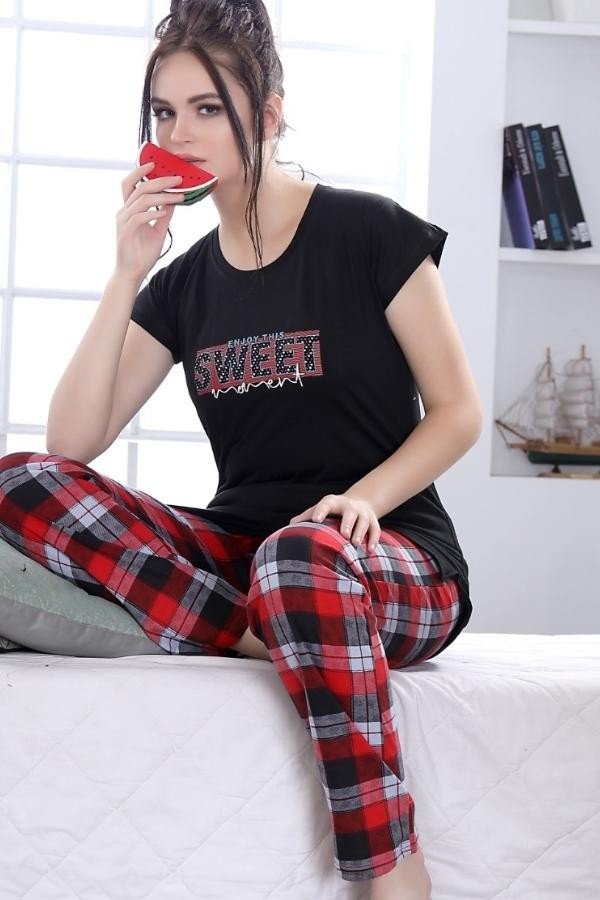 Night suit with side pocket