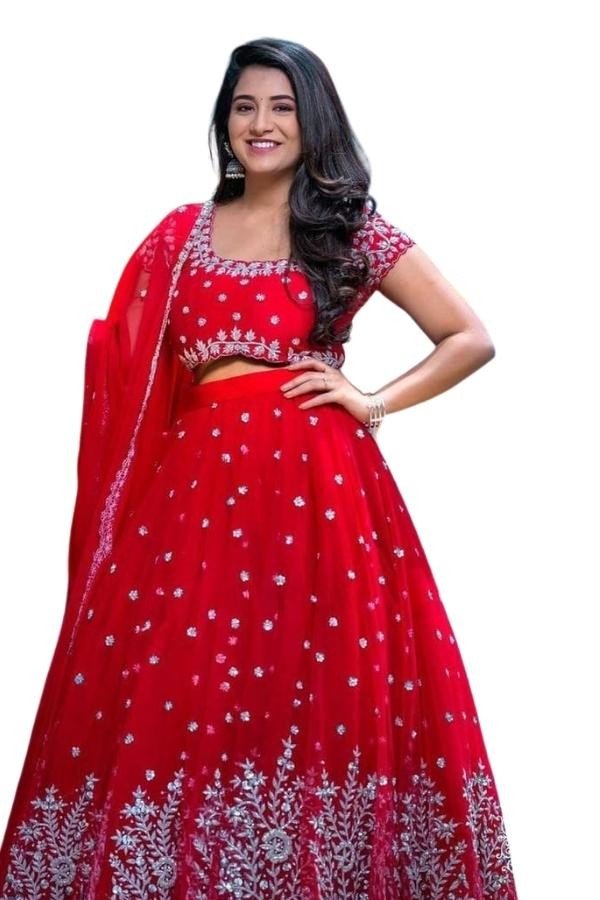 DESIGNER LAHENGA CHOLI